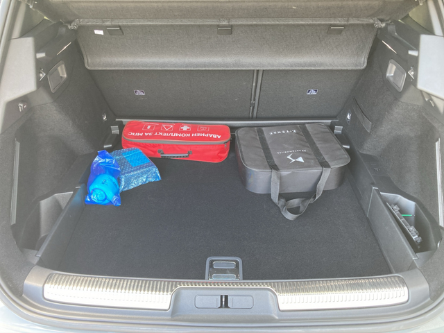 DS 7 LA PREMIERE E-TENSE 360 4X4 EAT8 - автомобили, коли, обяви за нови и употребявани 8