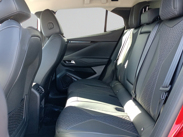 DS DS 4 TROCADERO BlueHDi 130 EAT8 E6.4 - автомобили, коли, обяви за нови и употребявани 9