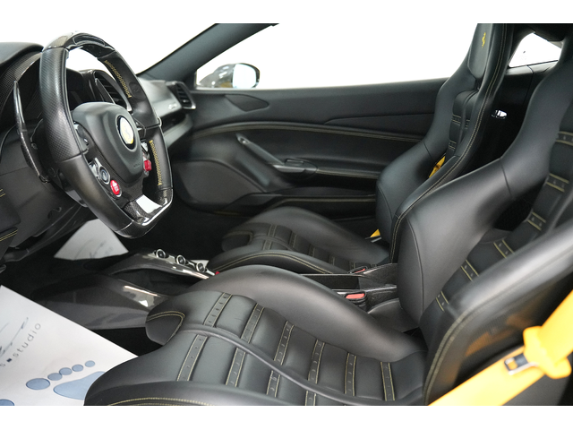 FERRARI 488 488 GTB 3.9 V8 BiTurbo Carbon Package AKRAPOVIC - автомобили, коли, обяви за нови и употребявани 10