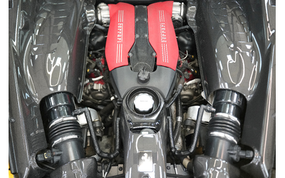 FERRARI 488 488 GTB 3.9 V8 BiTurbo Carbon Package AKRAPOVIC - автомобили, коли, обяви за нови и употребявани 16