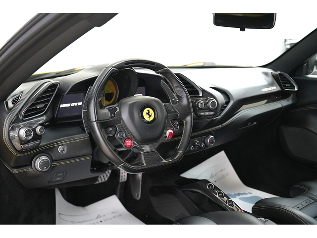 FERRARI 488 488 GTB 3.9 V8 BiTurbo Carbon Package AKRAPOVIC - автомобили, коли, обяви за нови и употребявани 9