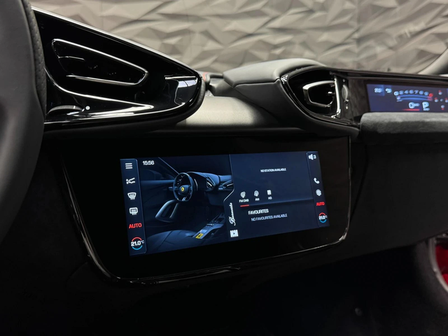 Ferrari 812 Superfast 12 CILINDRI Rosso Corsa CARBON - автомобили, коли, обяви за нови и употребявани 13