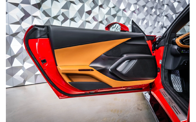 Ferrari 812 Superfast 12 Cilindri Rosso Corsa / Cuoio interior - автомобили, коли, обяви за нови и употребявани 6