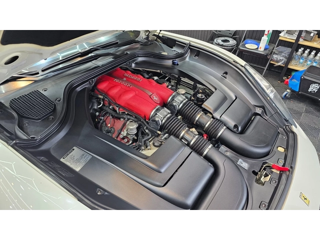 Ferrari California BIANCO AVUS / CUOIO INTERRIOR - автомобили, коли, обяви за нови и употребявани 4