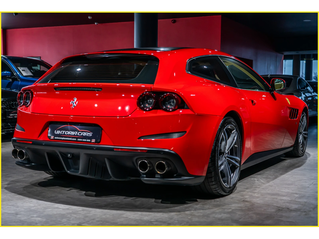 Ferrari GTC4Lusso Ferrari GTC4Lusso  - автомобили, коли, обяви за нови и употребявани 3