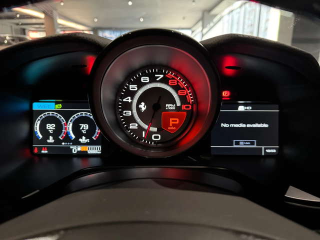 Ferrari Portofino M - автомобили, коли, обяви за нови и употребявани 5