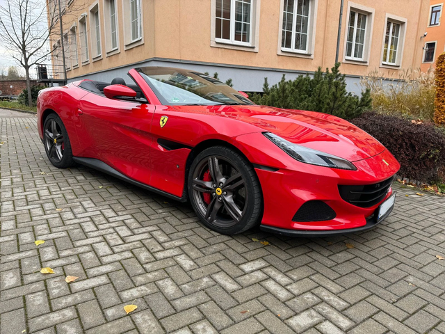 Ferrari Portofino V8 - автомобили, коли, обяви за нови и употребявани 0