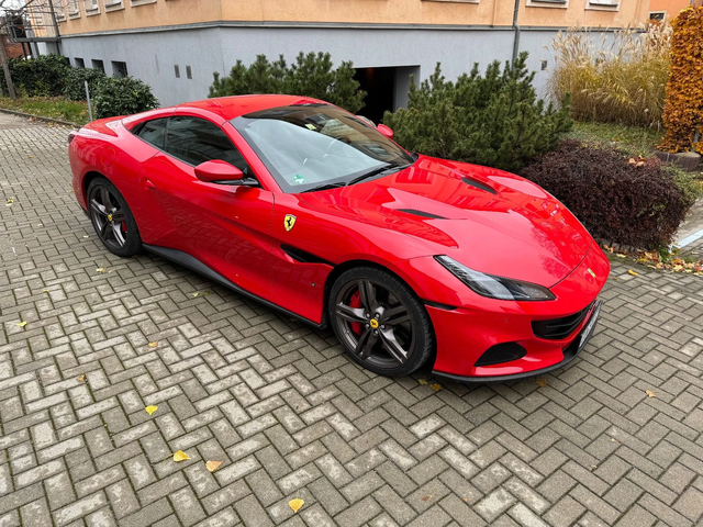 Ferrari Portofino V8 - автомобили, коли, обяви за нови и употребявани 6