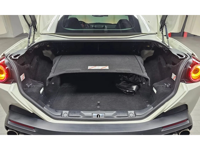 Ferrari Portofino - автомобили, коли, обяви за нови и употребявани 16