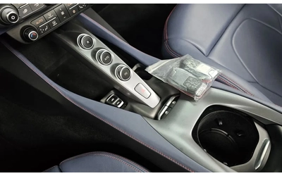 Ferrari Portofino - автомобили, коли, обяви за нови и употребявани 8