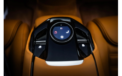 Ferrari Purosangue Carbon* 360 - автомобили, коли, обяви за нови и употребявани 14