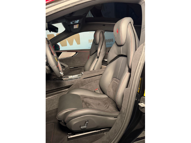 Ferrari Purosangue V12* Pano* Ventilation* Massage - автомобили, коли, обяви за нови и употребявани 7