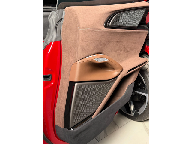 Ferrari Purosangue V12* Carbon* Pano* Display* Ventilation - автомобили, коли, обяви за нови и употребявани 14