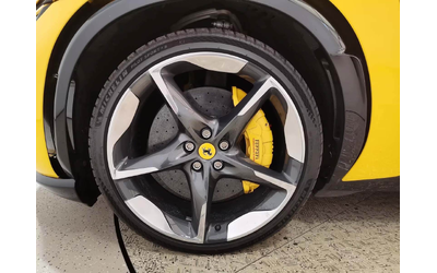 ferrari-purosangue-6-5-v12-lift-kamera-360-massage-matrix - 5