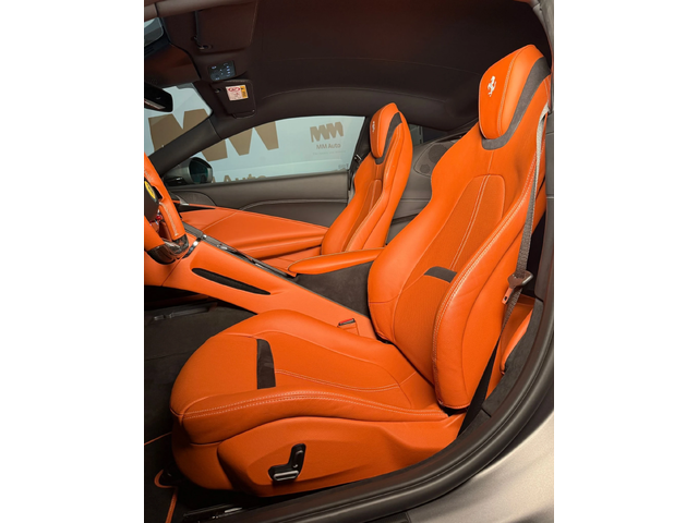 Ferrari Roma Carbon* JBL* PassengerDisplay - автомобили, коли, обяви за нови и употребявани 8