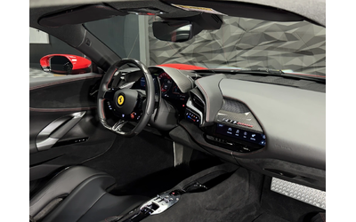 Ferrari SF 90 Stradale Carbon Exclusive - автомобили, коли, обяви за нови и употребявани 13