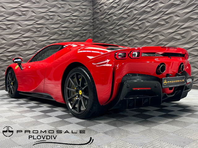 Ferrari SF 90 Stradale Carbon Exclusive - автомобили, коли, обяви за нови и употребявани 2