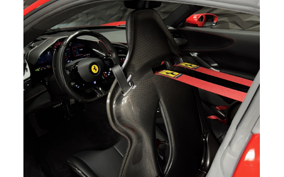 Ferrari SF 90 Stradale Carbon Exclusive - автомобили, коли, обяви за нови и употребявани 6