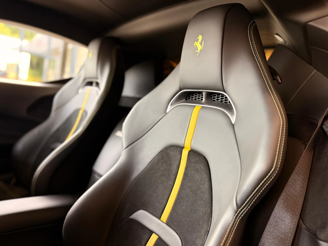 Ferrari SF 90 Stradale* Giallo* Лизинг - автомобили, коли, обяви за нови и употребявани 7