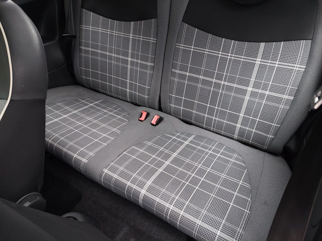 Fiat 500 0, 9i 102ps LED - автомобили, коли, обяви за нови и употребявани 8