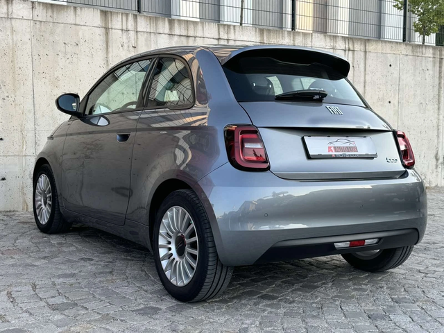 Fiat 500 e500/42KW/ - автомобили, коли, обяви за нови и употребявани 6