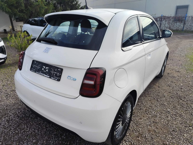 Fiat 500e FIAT 500el 70kW Action, 96 к.с - автомобили, коли, обяви за нови и употребявани 6