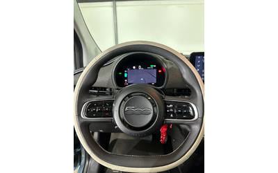 Fiat 500e LA PRIMA* PANORAMA* DIGITAL* - автомобили, коли, обяви за нови и употребявани 9