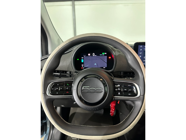 Fiat 500e LA PRIMA* PANORAMA* DIGITAL* - автомобили, коли, обяви за нови и употребявани 9