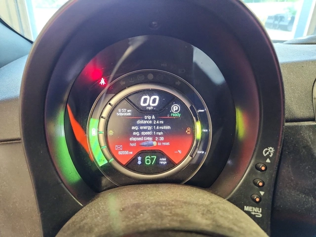 Fiat 500e FWD - автомобили, коли, обяви за нови и употребявани 8