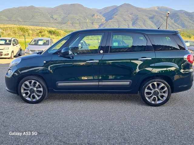 Fiat 500L 1, 6 M-jet LIVING 5B - автомобили, коли, обяви за нови и употребявани 7