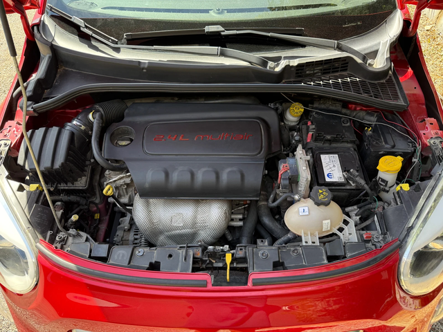 Fiat 500X 2.4i - автомобили, коли, обяви за нови и употребявани 16