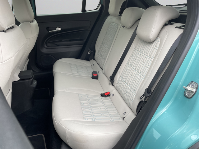 Fiat 600 LA PRIMA 1.2 145 hp MHEV 6DCT - автомобили, коли, обяви за нови и употребявани 10