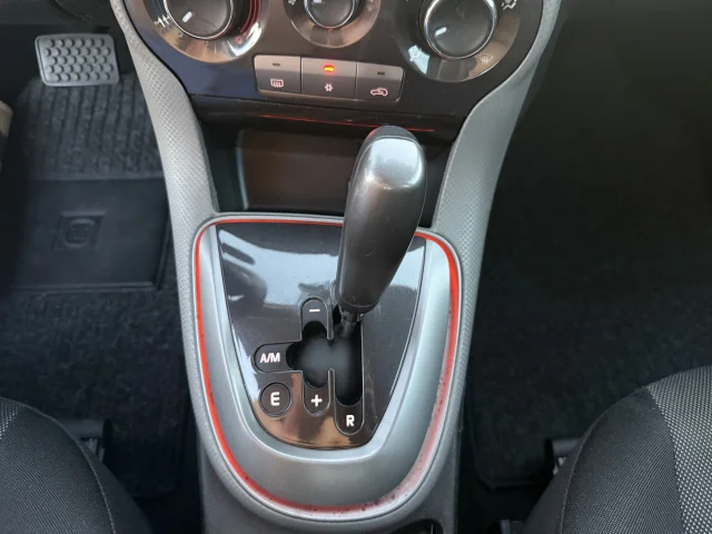 Fiat Bravo 1.6 Multijet Автомат/Парктроник/Собствен лизинг - автомобили, коли, обяви за нови и употребявани 14