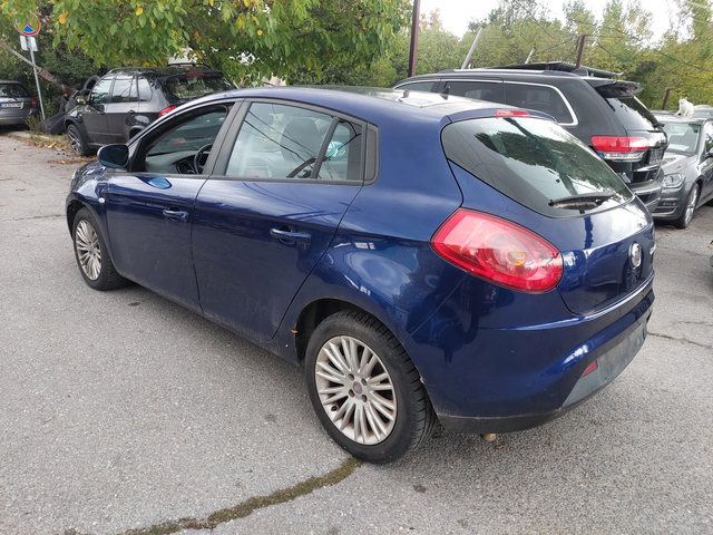 Fiat Bravo 1, 9d 120ps - автомобили, коли, обяви за нови и употребявани 2