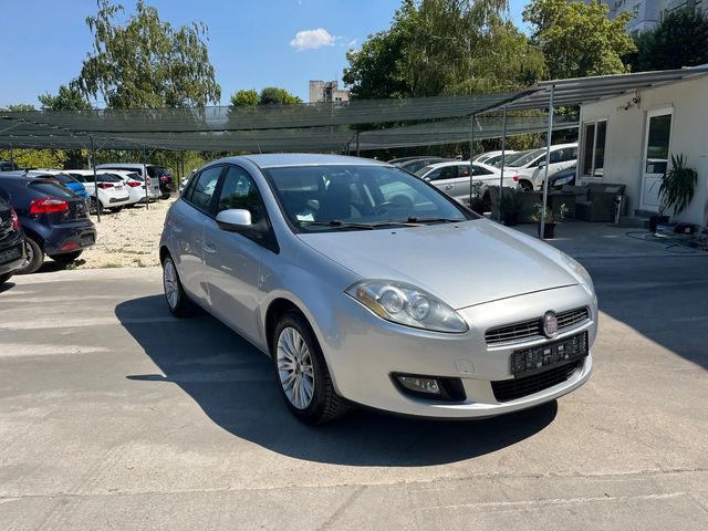 Fiat Bravo 1.4 gpl - автомобили, коли, обяви за нови и употребявани 0