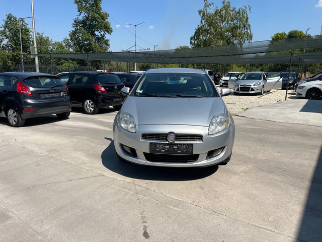 Fiat Bravo 1.4 gpl - автомобили, коли, обяви за нови и употребявани 1