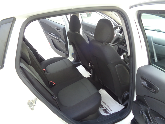 Fiat Bravo 1.6Mjet-90-ЛИЗИНГ - автомобили, коли, обяви за нови и употребявани 13