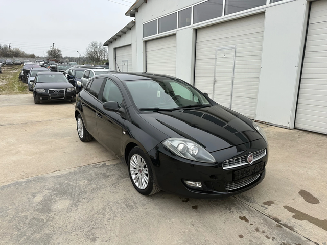 Fiat Bravo 1.6M-JET 120k.c * UNIKAT* - автомобили, коли, обяви за нови и употребявани 10
