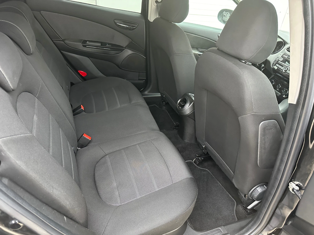 Fiat Bravo 1.6M-JET 120k.c * UNIKAT* - автомобили, коли, обяви за нови и употребявани 16