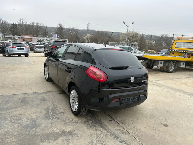Fiat Bravo 1.6M-JET 120k.c * UNIKAT* - автомобили, коли, обяви за нови и употребявани 4