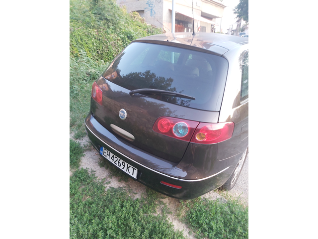 Fiat Croma 1.9 - автомобили, коли, обяви за нови и употребявани 2
