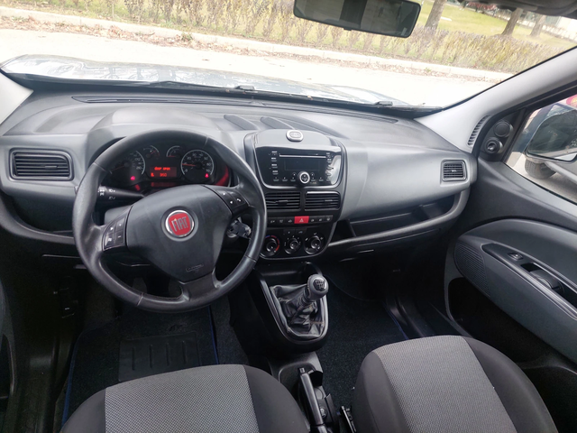 Fiat Doblo 1, 4i  МЕТАН - автомобили, коли, обяви за нови и употребявани 4