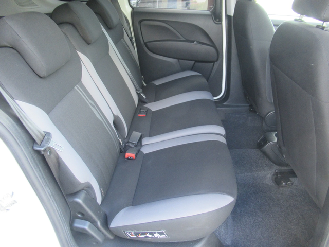 Fiat Doblo 1.6Multijet euro 6B 6ск - автомобили, коли, обяви за нови и употребявани 13