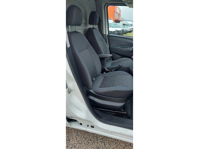 Fiat Doblo 1.4 бензин/метан клима - автомобили, коли, обяви за нови и употребявани 7