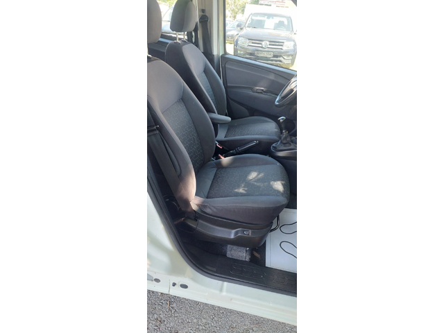 Fiat Doblo 1.3 mjet клима - автомобили, коли, обяви за нови и употребявани 11