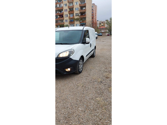Fiat Doblo 1.6 JTD клима - автомобили, коли, обяви за нови и употребявани 2