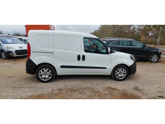 Fiat Doblo 1.6 JTD клима - автомобили, коли, обяви за нови и употребявани 4