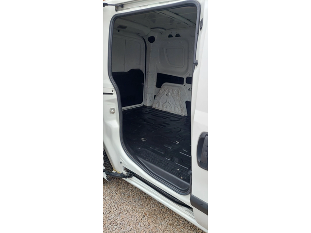 Fiat Doblo 1.3 mjet клима - автомобили, коли, обяви за нови и употребявани 7