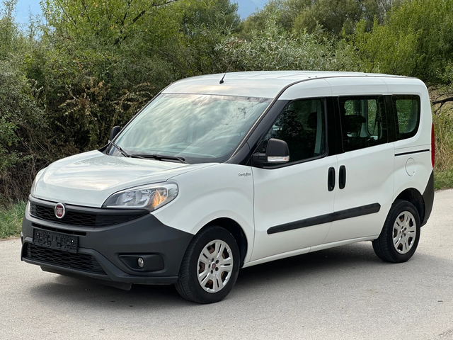 Fiat Doblo 1.3m-jet 90к.с - автомобили, коли, обяви за нови и употребявани 2