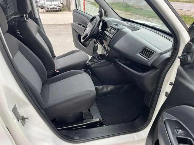 Fiat Doblo 1.4I 95кс EURO 6 КЛИМАТИК - автомобили, коли, обяви за нови и употребявани 8